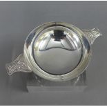 Modern silver quaich, Edinburgh 2004, with celtic knot decoration to the handles, 17cm across