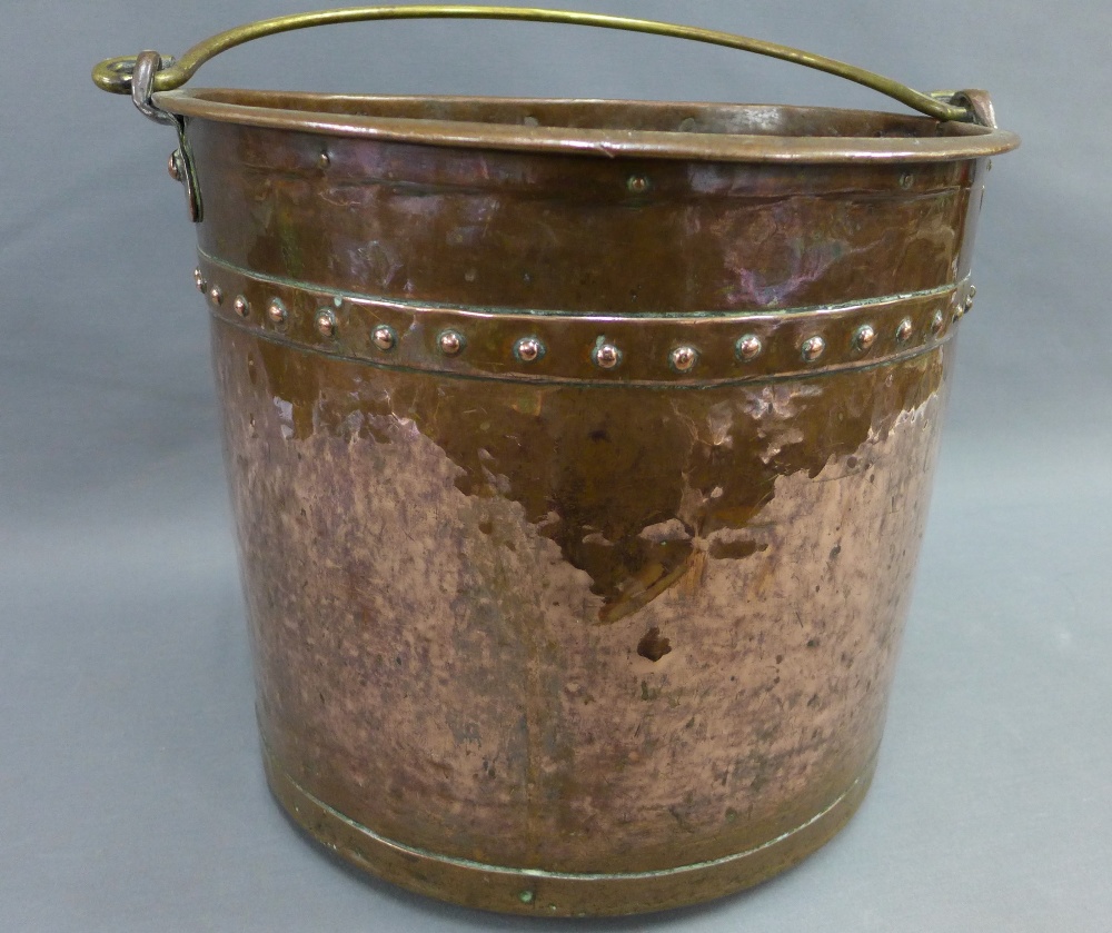 Early 19th century Dutch copper and brass milk pail, with cylindrical body and riveted seams and - Image 2 of 3