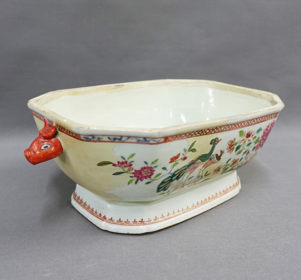 Chinese Export famille rose tureen and cover together with a set of six octagonal plates, all - Image 3 of 3