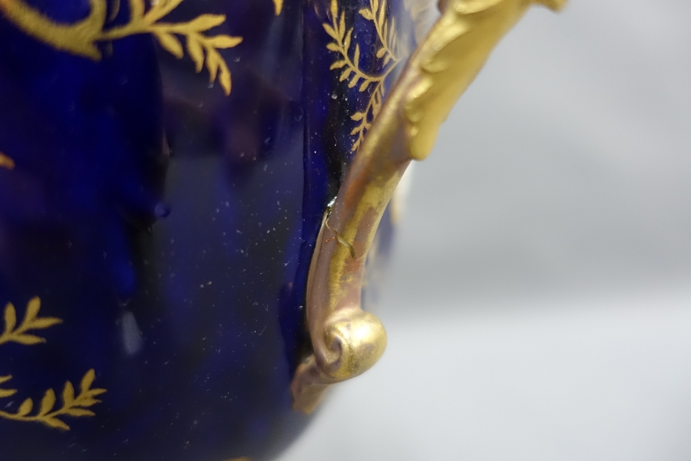 Coalport porcelain vase, with three gilt loop handles and handpainted bird pattern panels to a - Image 7 of 8