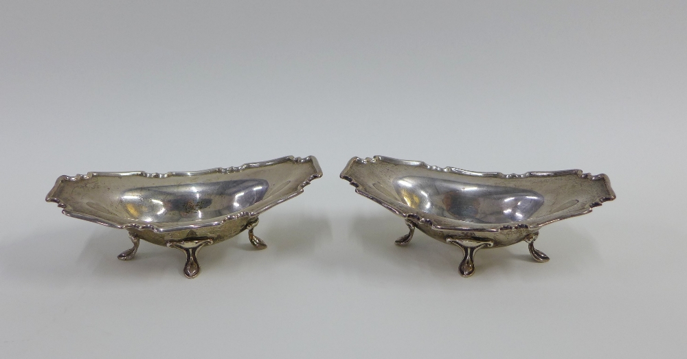 Pair of silver salts, Wilson & Sharp, Birmingham 1938, 12cm long (2)