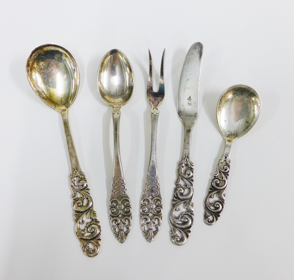 Norwegian silver flatware to include a spoon, stamped R. Elvesaeter, four others stamped Mylius - Bild 3 aus 4