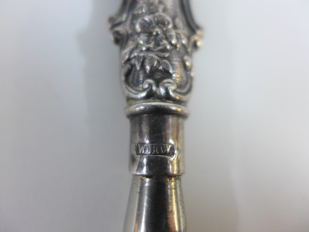 Edwardian silver handled button hook and shoe horn set, Birmingham 1905,in fitted case together with - Bild 3 aus 6