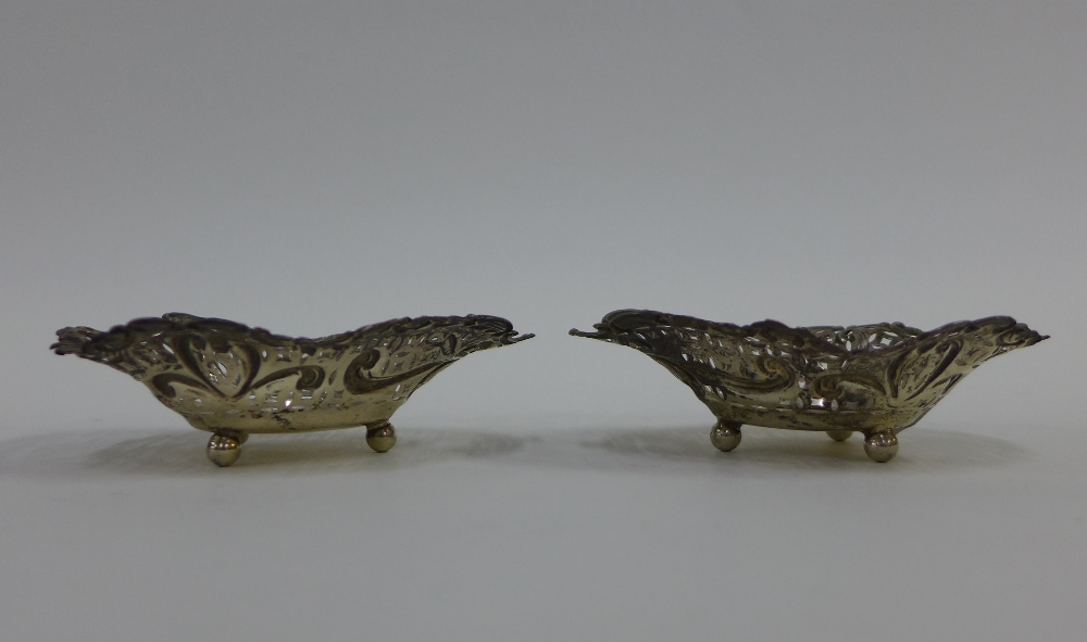 Pair of Victorian silver bonbon dishes, heart shaped with pierced rims, Birmingham 1876, 9cm long, - Image 4 of 6