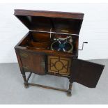 Fullotone gramophone in an oak case, 91 x 79cm