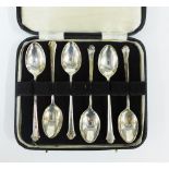 Cased set of six Sheffield silver teaspoons, (6)