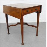 Mahogany and inlaid Pembroke table with inlaid stringing, raised on tapering legs with spade feet,