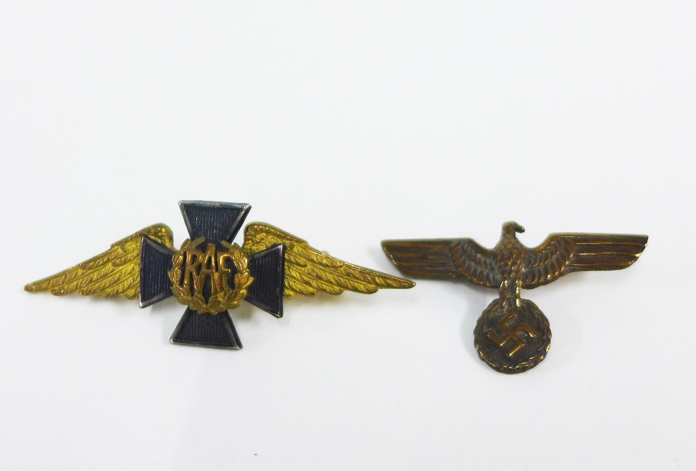 WWII German Nazi lapel badge and a RAF brooch by Gaunt, London, 5.5cm (2)