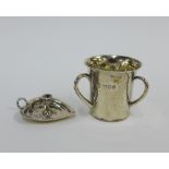 Victorian silver miniature chamber stick of heart shape, William Comyns, London 1891, 5cm,