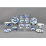 Collection of fifteen various 18th and 19th century Chinese tea bowls, saucers, rice bowls and cups,