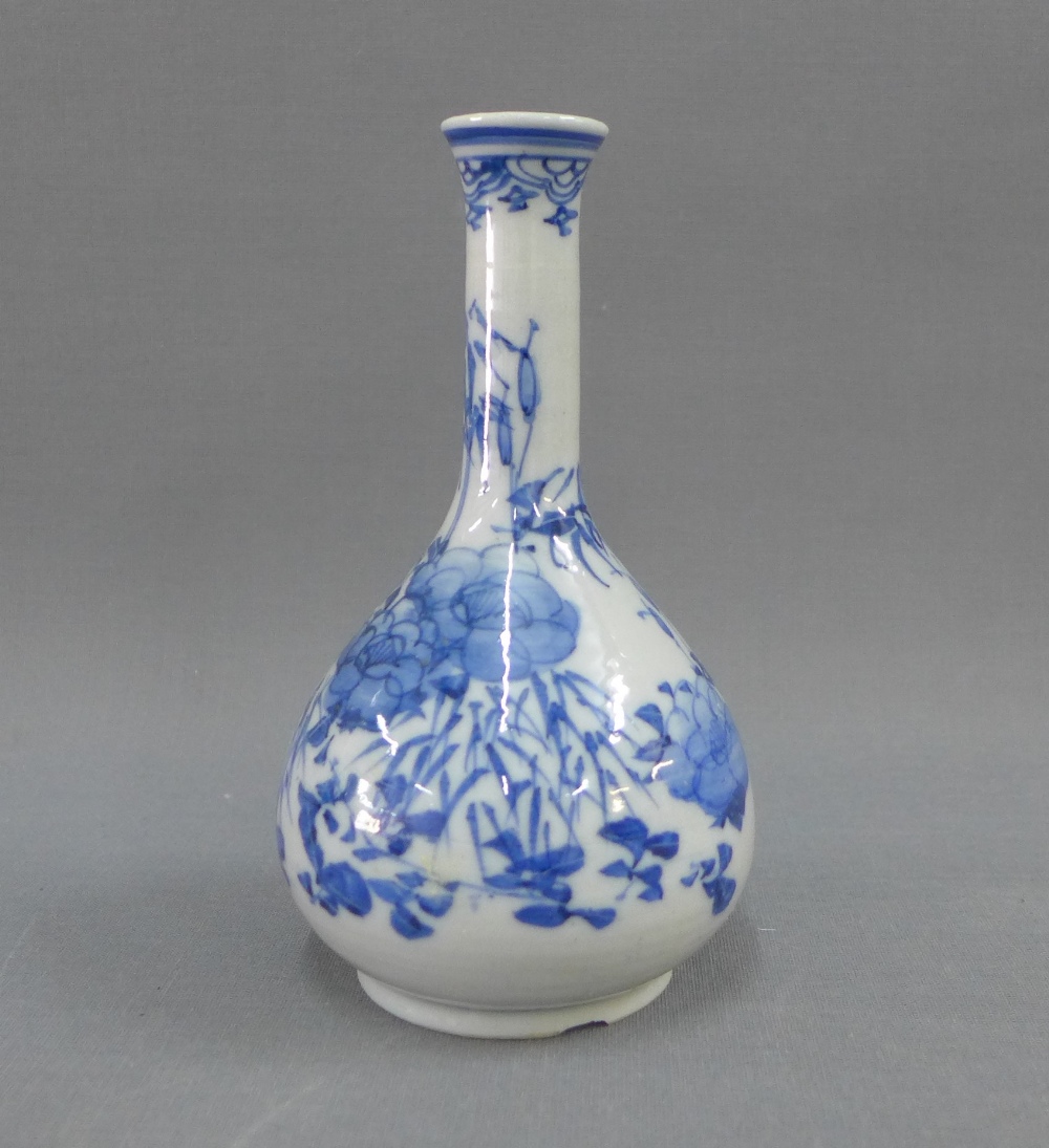 Collection of Chinese 19th century and later porcelains to include a teapot, vases, sparrow beak - Image 4 of 4