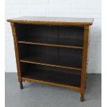 Early 20th century oak open bookcase, three shelves, 103 x 101 x 40cm