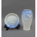 Royal Copenhagen blue and white Gull patterned vase and matching pin dish, tallest 14cm (2)