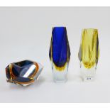 Three Murano Somerso glass vases, tallest 20cm (3)