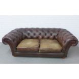 Contemporary brown Chesterfield style sofa, 200 x 66 x 110cm