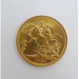 Elizabeth II, 1963 full gold sovereign