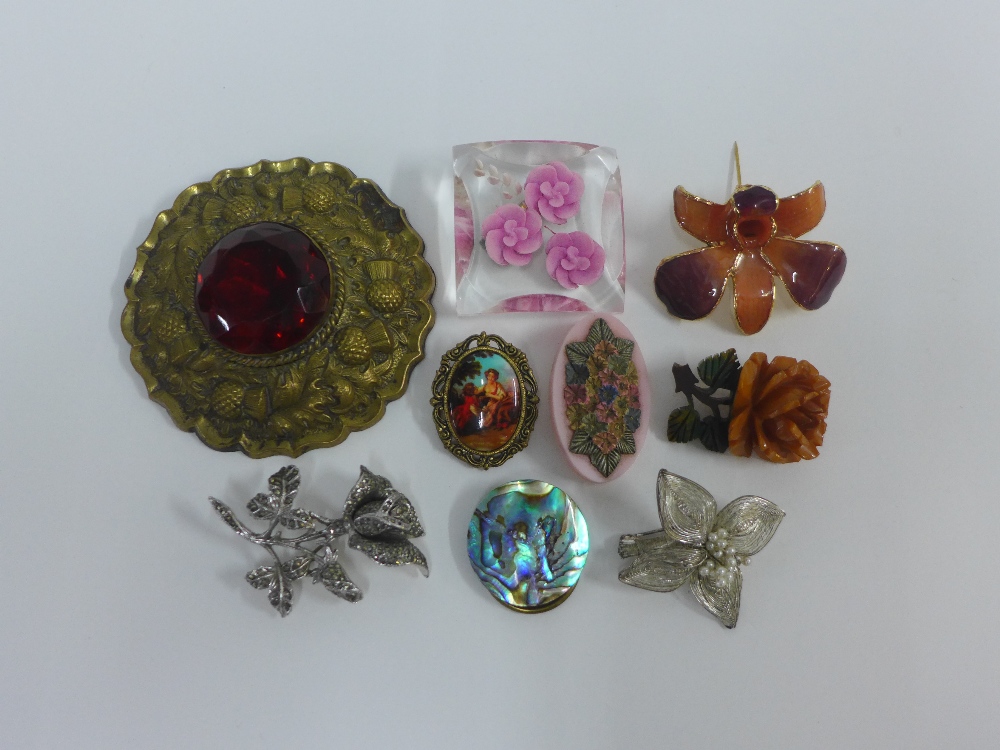 Collection of vintage and later costume jewellery brooches, lady's wristwatch and various Epns - Image 3 of 4