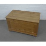 Modern pine blanket box, 80 x 49 x 44cm