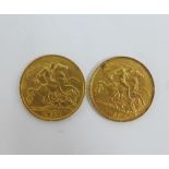 George V, 1911 gold half sovereign and a George V, 1925, gold half sovereign, (2)