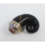 Scottish horn snuff mull, silver mounted with an agate dome top and with a crested cartouche to