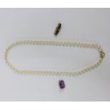 Georgian unmarked gold and seed pearl mourning brooch, 3.5cm long, an amethyst and seed pearl brooch