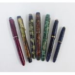 Vintage fountain pens to include Wyvern, Conway Stewart and Parker, etc (7)