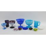 Collection of early 20th century moulded and coloured glass items, (12)