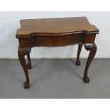 Mahogany card table, the fold over top with outset rounded corners, with a green baize lining and