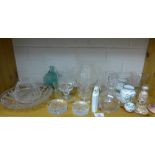 19th & 20th century glass to include moulded glass, etched glass, milk glass, etc (a large lot)