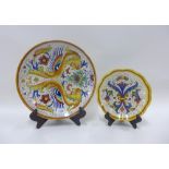 Two Deruta Italian pottery plates, largest 31cm (2)