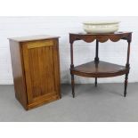 Georgian mahogany corner washstand containing a Staffordshire pottery basin, together with a