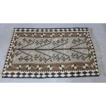 Kelim rug, beige field and tree pattern, 170 x 103cm