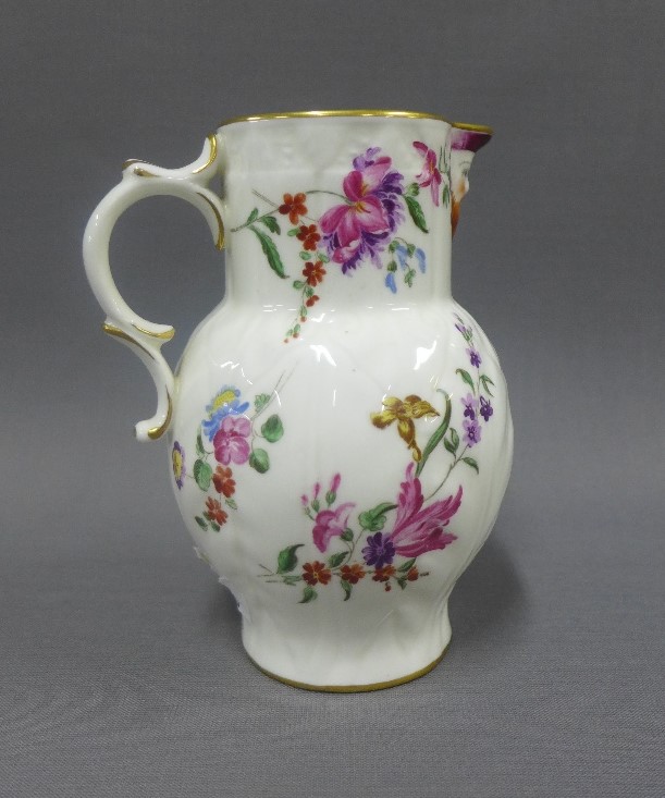 Royal Worcester porcelain mask head jug with hand painted floral pattern, 14cm - Bild 3 aus 4