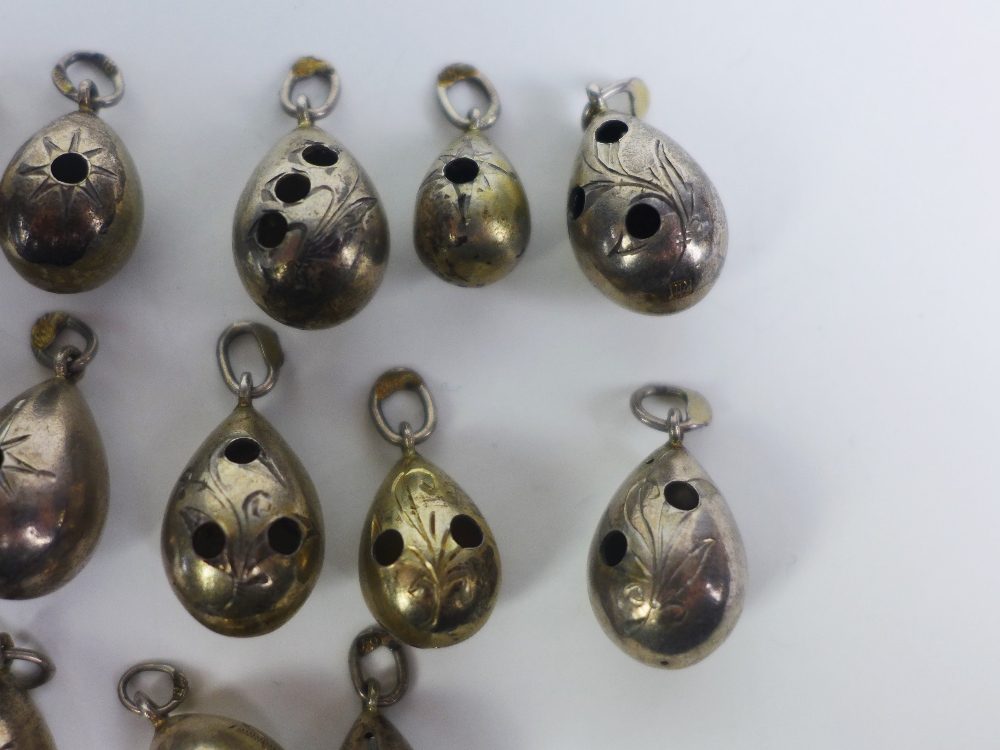 A collection of thirteen Russian pre- Revolutionary silver egg pendants with makers marks (13) - Image 2 of 3