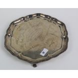 George V silver presentation tray with a gadrooned pie crust rim, inscription to centre within a