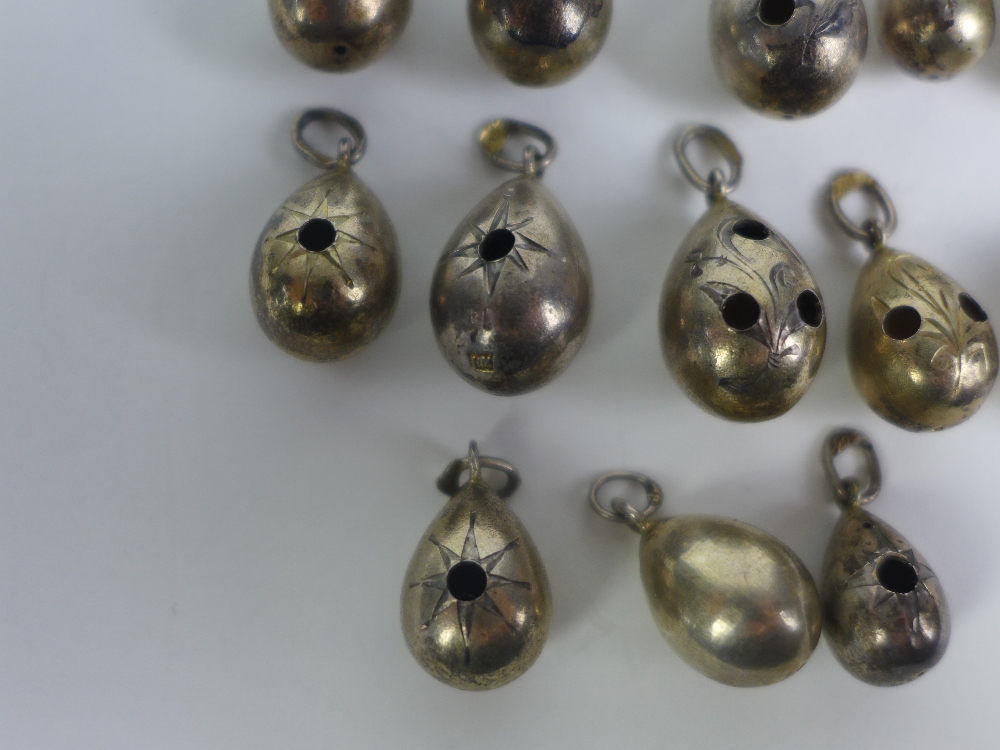 A collection of thirteen Russian pre- Revolutionary silver egg pendants with makers marks (13) - Image 3 of 3