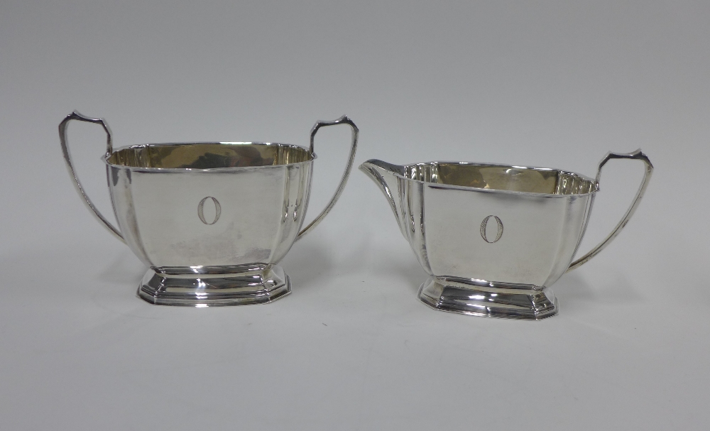 Elkington & Co silver four piece tea and coffee set, Birmingham 1940, (4) - Image 3 of 4