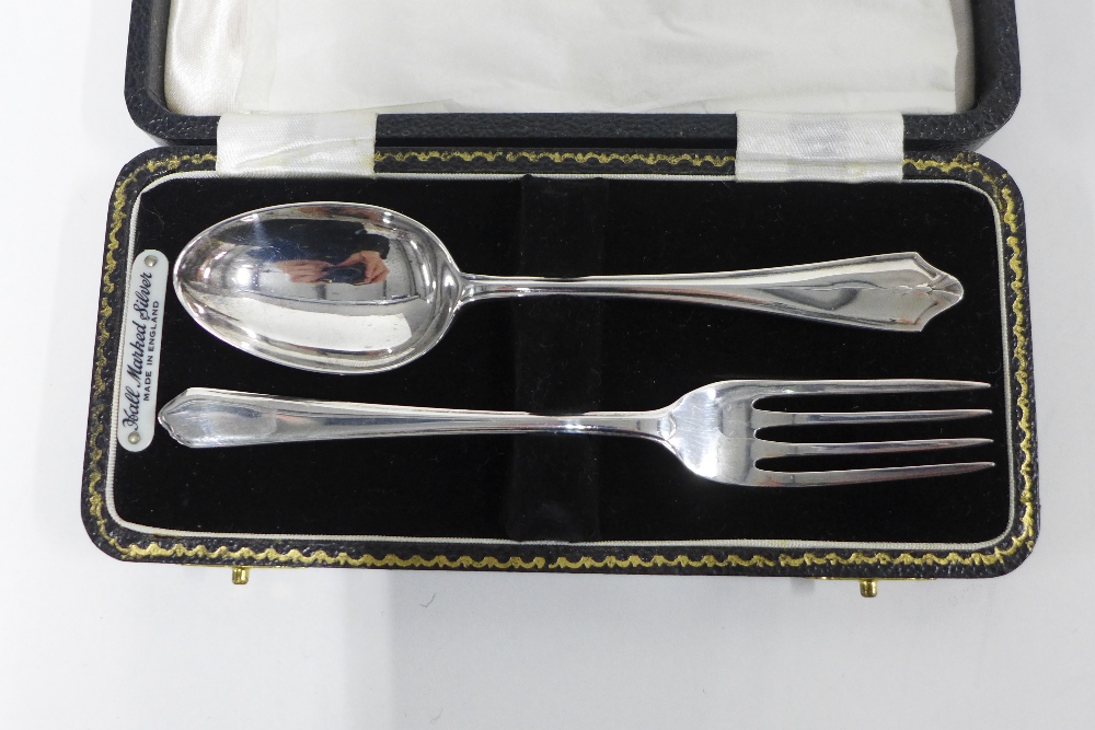 Silver fork and spoon cased set, Birmingham 1953 and a cased set of six Epns teaspoons with sugar - Image 2 of 3