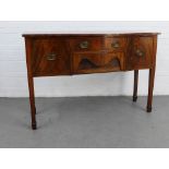 Mahogany serpentine sideboard with two short drawer flanked by two cupboards, on square tapering