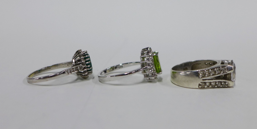 Three modern silver dress rings to include a replica of QEII's engagement ring (3) - Image 3 of 3