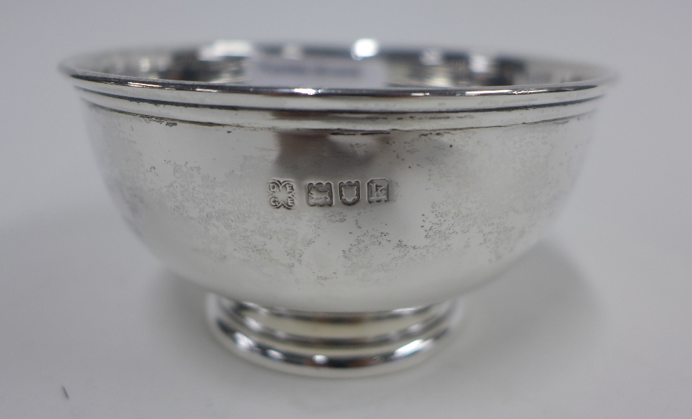 Edwardian silver sugar bowl, London 1905, 10cm wide - Image 3 of 3