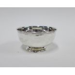 Edwardian silver sugar bowl, London 1905, 10cm wide