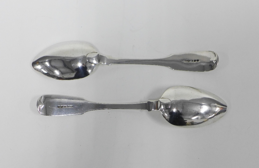 A pair of Scottish provincial silver table spoons, Rettie & Sons Aberdeen, 22cm (2) - Image 2 of 4