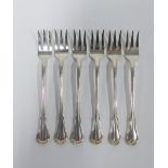 A set of six American silver oyster forks, Gorham Silver Co, import marks for London 1947 (6)