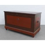 Painted pine blanket box / trunk, with rectangular hinged lid and void interior, with iron handles