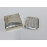 Silver cigarette case, Birmingham 1925 and a silver cigarette box, Birmingham 1922, (2)