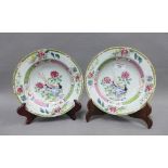 A pair of Chinese 18th century famille verte bowls, with Cockerel pattern, 23cm (2)