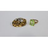 9ct gold Art Nouveau style brooch, 3cm wide and a 9ct gold cocktail ring, UK ring size N (2)