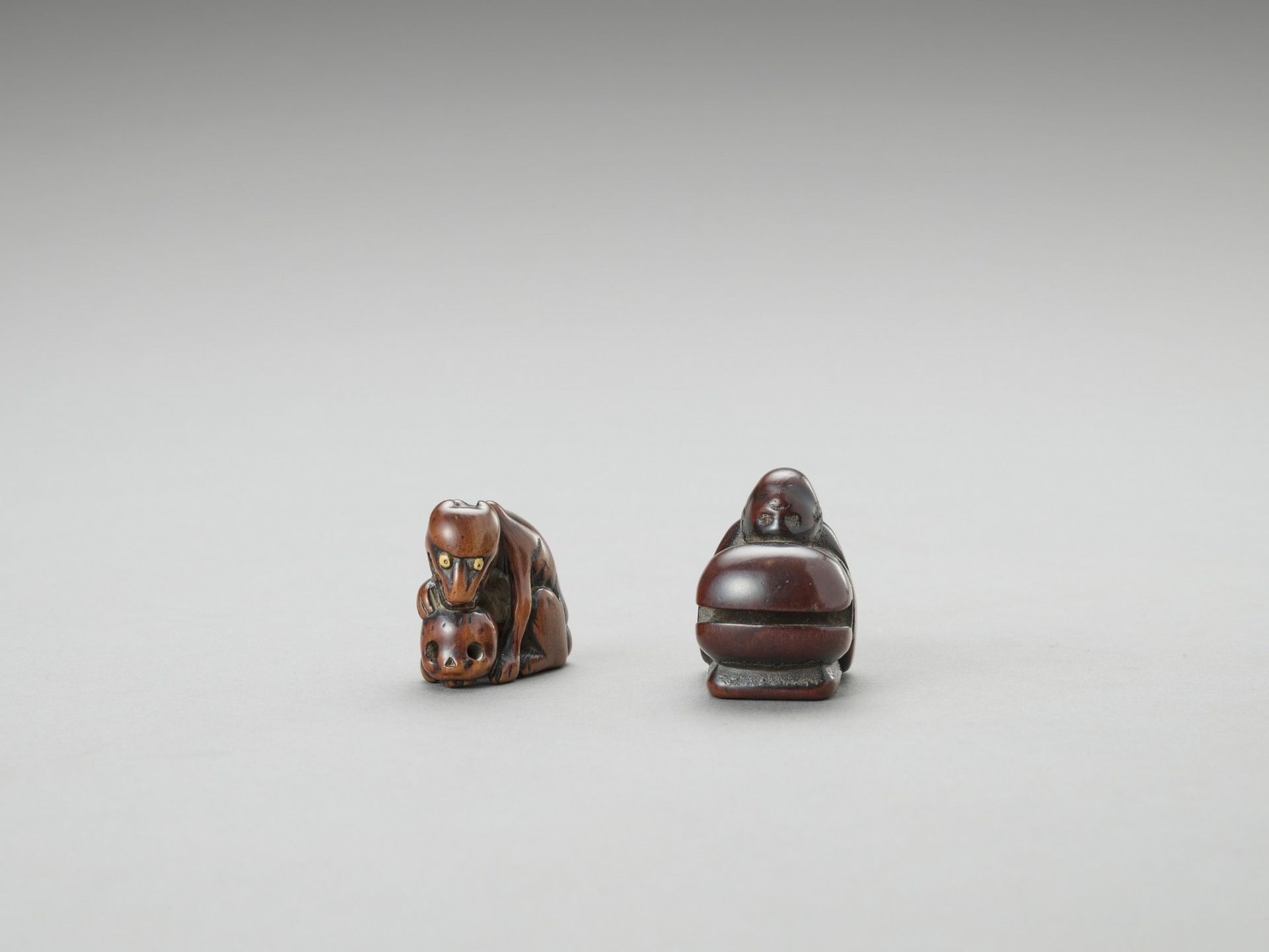 TWO WOOD NETSUKE - Image 4 of 5