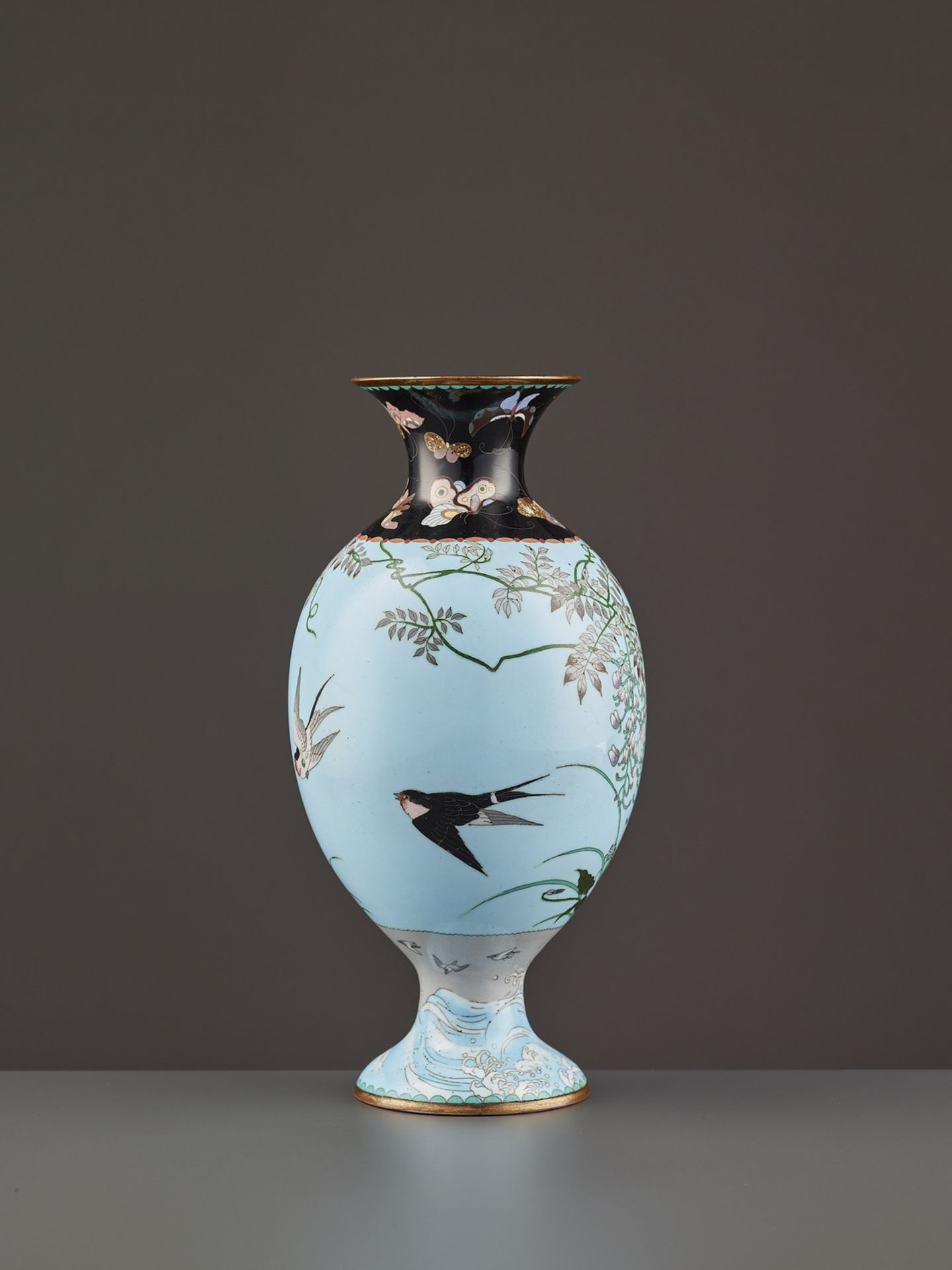 A YASUYUKI STYLE CLOISONNÉ VASE - Image 5 of 11